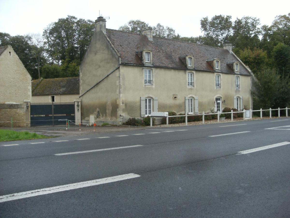 Grange Dans Ancien Corps De Ferme Hotel Bellengreville  Exterior photo